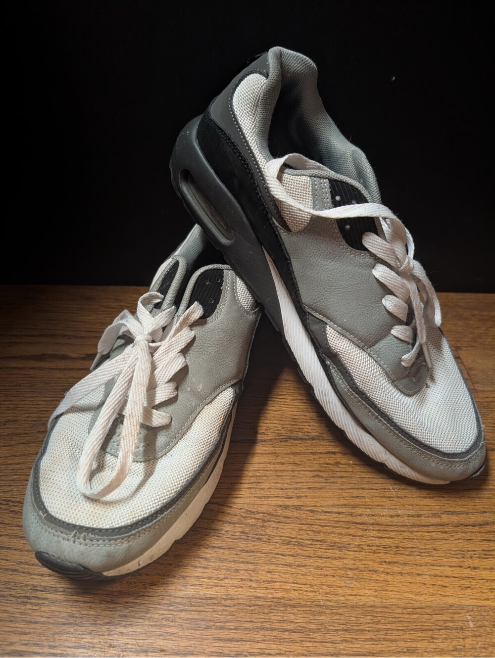 FUBU Men's Sneakers Size 12 Grey White Black Running Shoes Athletic MNFB44GN001